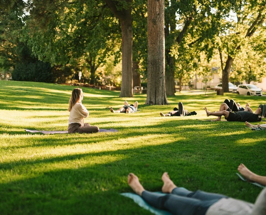 YOGA IN MEMORIAL PARK (6th &amp; Fort)
Mondays from 5-6 PM
⠀⠀⠀⠀⠀⠀⠀⠀⠀
This class is welcome to everyone! You will feel the earth beneath your feet and the expansive sky above you while you connect to the steady rhythm of your breath and the sensations