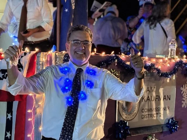 1.03c.3 Holiday Parade.jpg