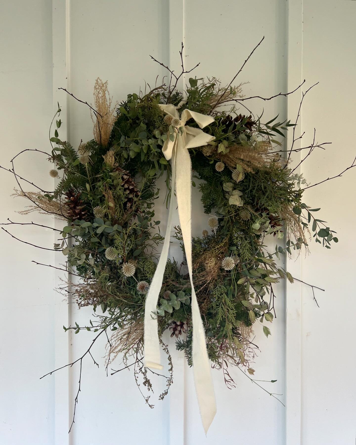 Too soon for carols, but just in time to make it to the top of Santa&rsquo;s list. The LF website has been updated with lots of Holiday goodies for you and yours. So looking forward to being a part of your festive season! #longfieldfarmct #tistheseas