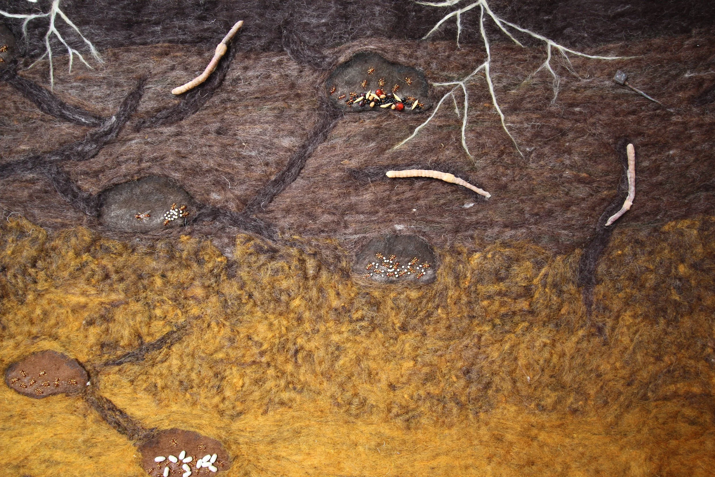 mural detail - right side anthill.JPG