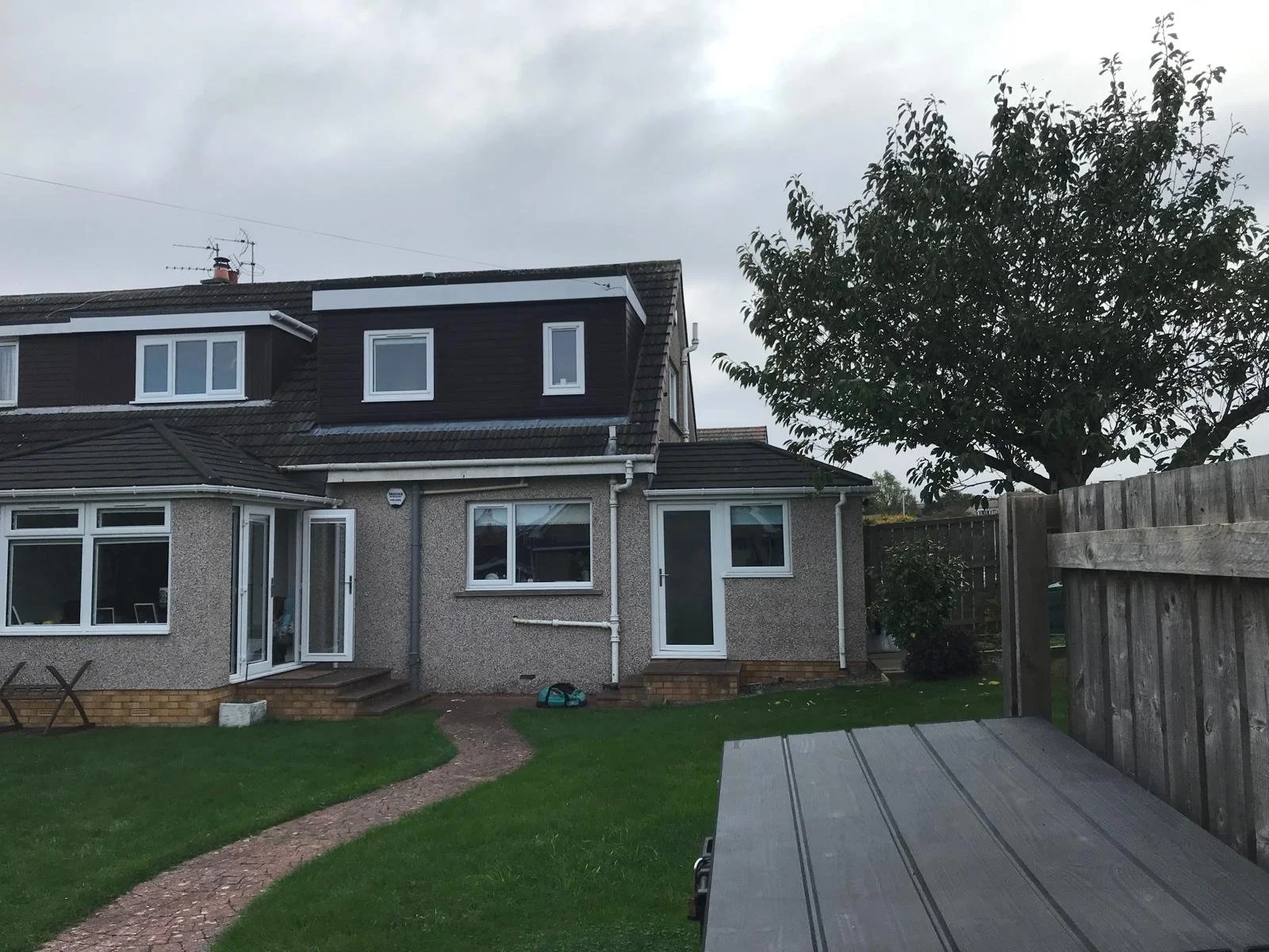 WhatsApp Image 2025-10-16 at 14.55.02.jpeg