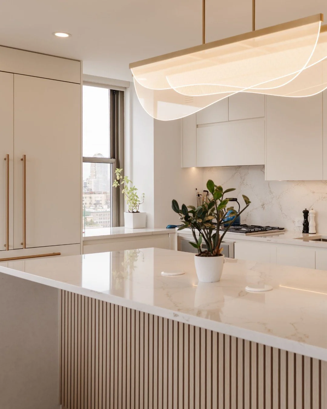 Pop-up outlets are one of our favorite ways to keep a kitchen island looking clean and uncluttered. Hidden when you don&rsquo;t need them and instantly accessible when you do, they rise seamlessly to power appliances, charge devices, or support enter