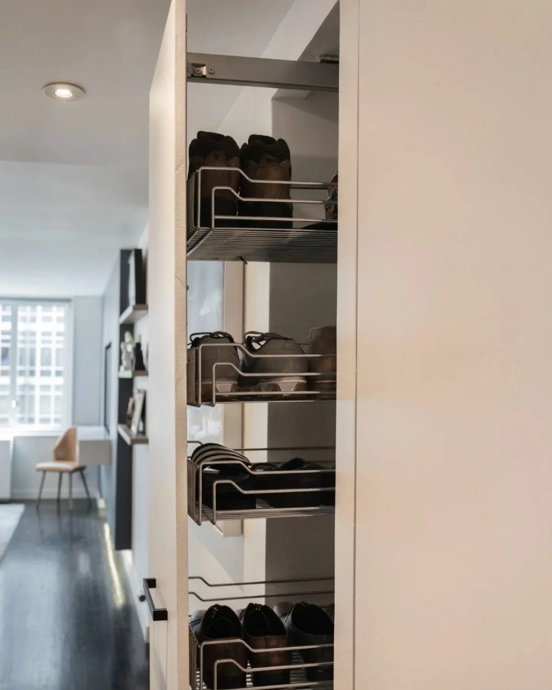 Closet inserts are where the magic really happens!✨

They take ordinary storage and turn it into something seriously functional 🙌 From pull-out shoe racks in your entry or bedroom 👟 to built-in hampers that make laundry sorting feel effortless 🧺&m