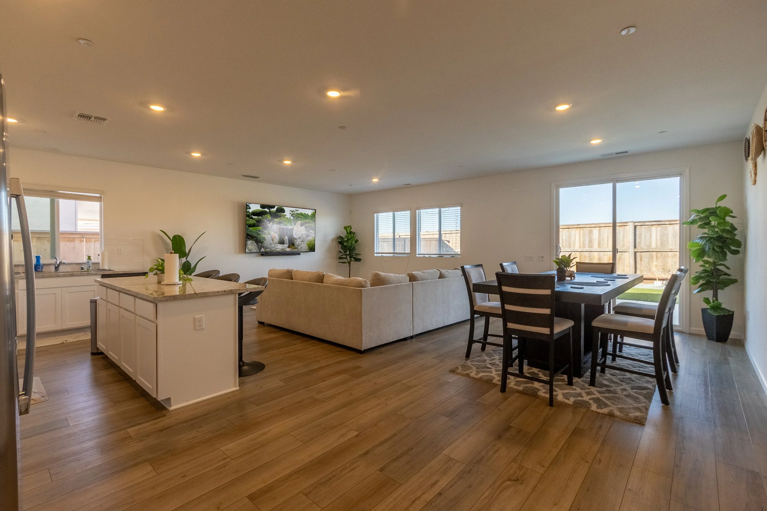 2R8A0231-HDR.jpg