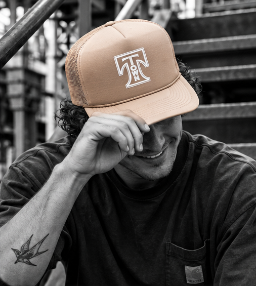 ttown_tan_hat_lifestyle.png