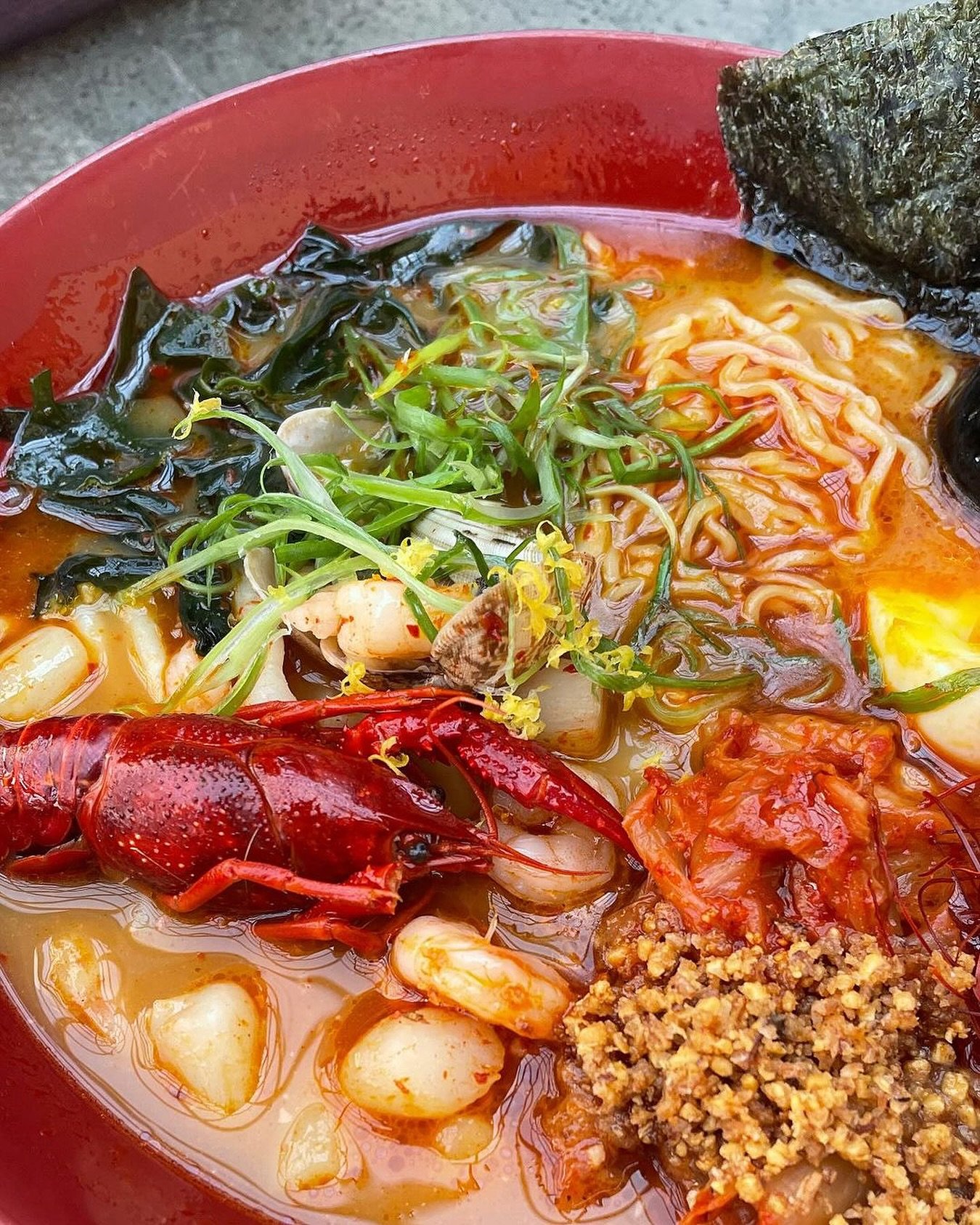 🦞 Spicy Seafood Kimchi Ramen! 🔥🔥🔥 #repost @lixeats