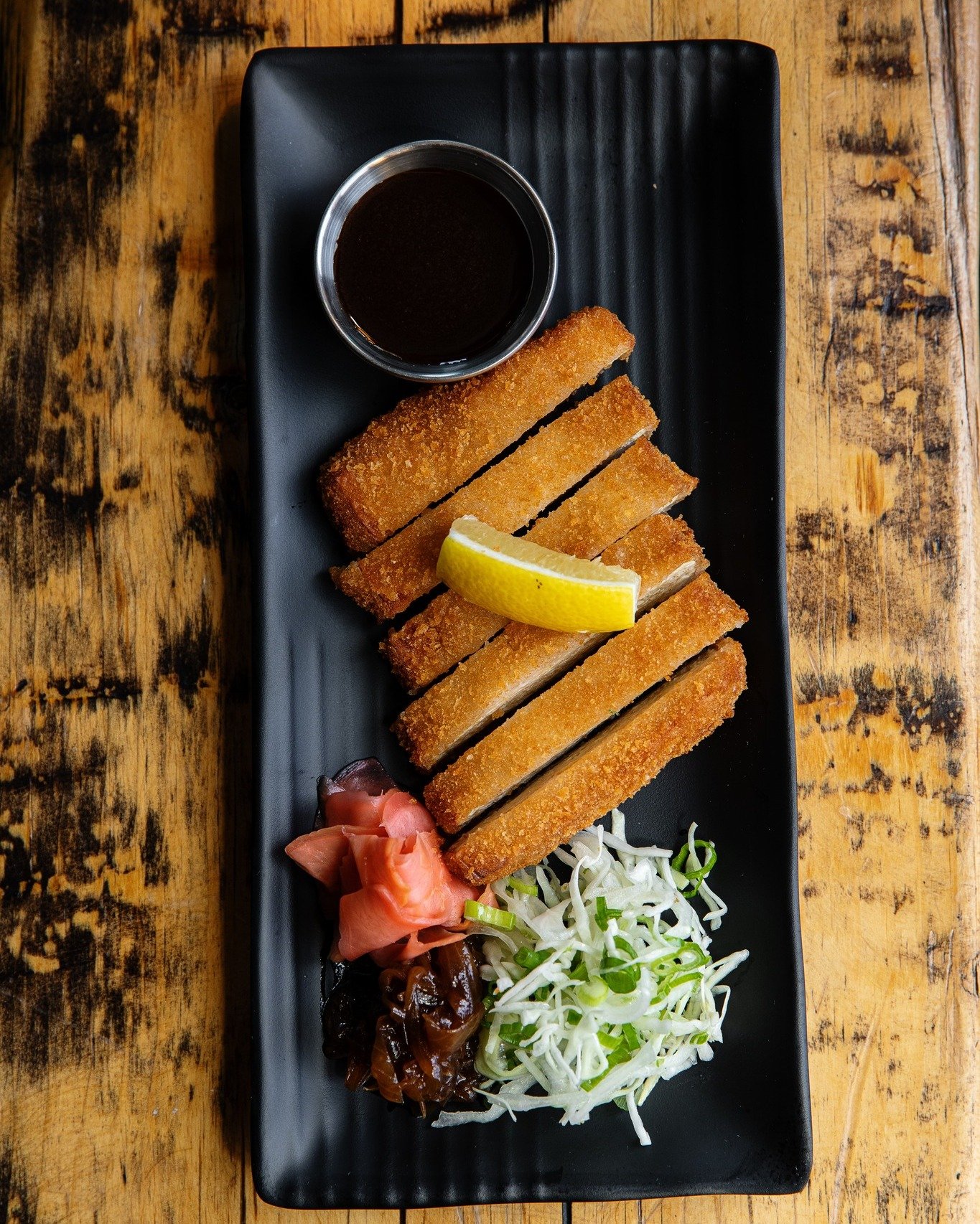 Eating plant-based has never been easier (or more delicious)! Our menu is packed with flavorful vegan dishes that will satisfy every craving. 🌱😋 #meatlessmonday