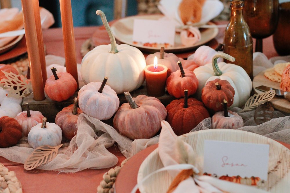 Thanksgiving Table Ideas 9.jpeg