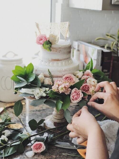 How To Decorate a Naked Cake with Fresh Flowers 6.jpeg
