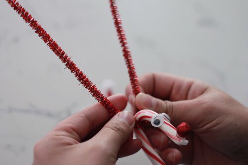 Easy Reindeer Candy Canes Favors 5.jpeg