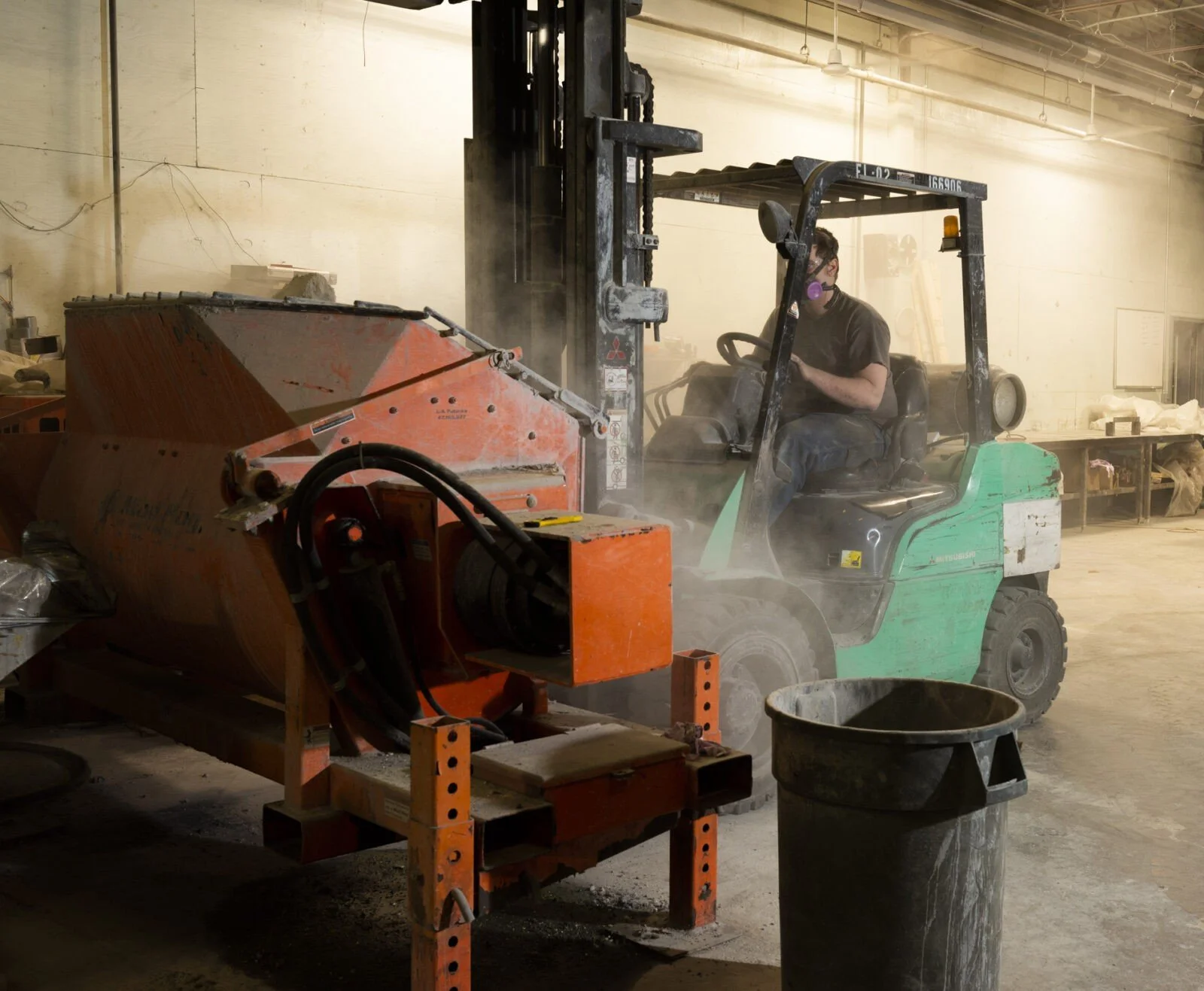 Mixing Castable in the Mud Hog