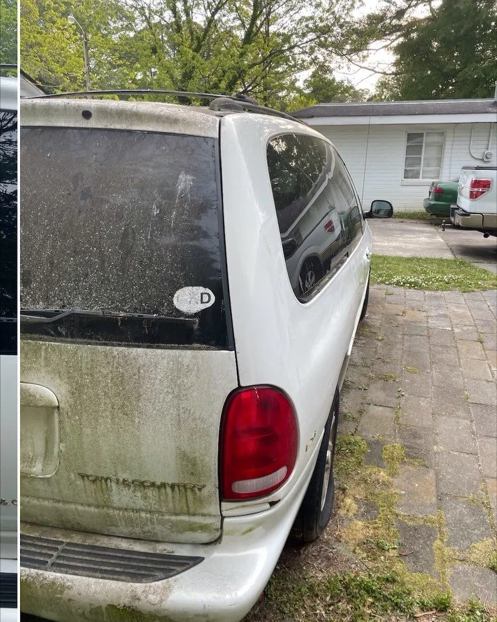 BOLO - Where you can get a splash of suds while you are at home and on the go!

💦🧽🚗

*I do not own rights to the song playing in the background*