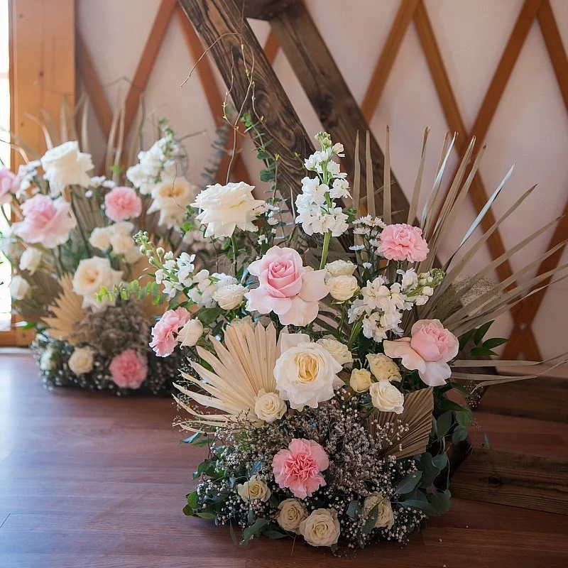 Throwback to these pretty ceremony pieces we did a couple years ago
 
 
 
#sdwedding #sandiegoweddingflorist #weddingflowers #sandiegoweddingflowers #sandiegowedding #weddingflorist #weddinginspo #romanticwedding #sandiegoflorist #wildwallflowersd