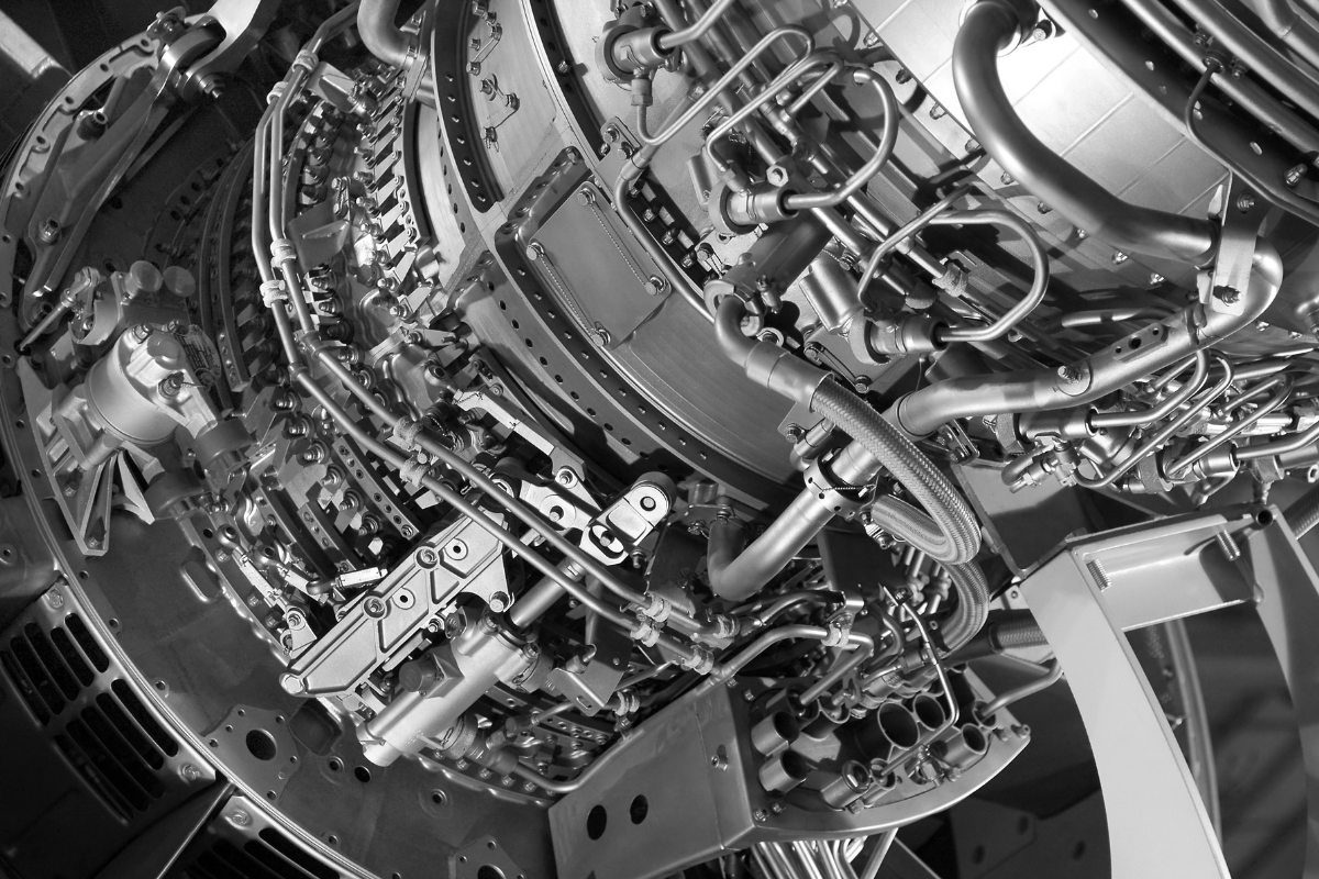 Ceramic insulating material coating applied to an aerospace engine component for thermal shielding