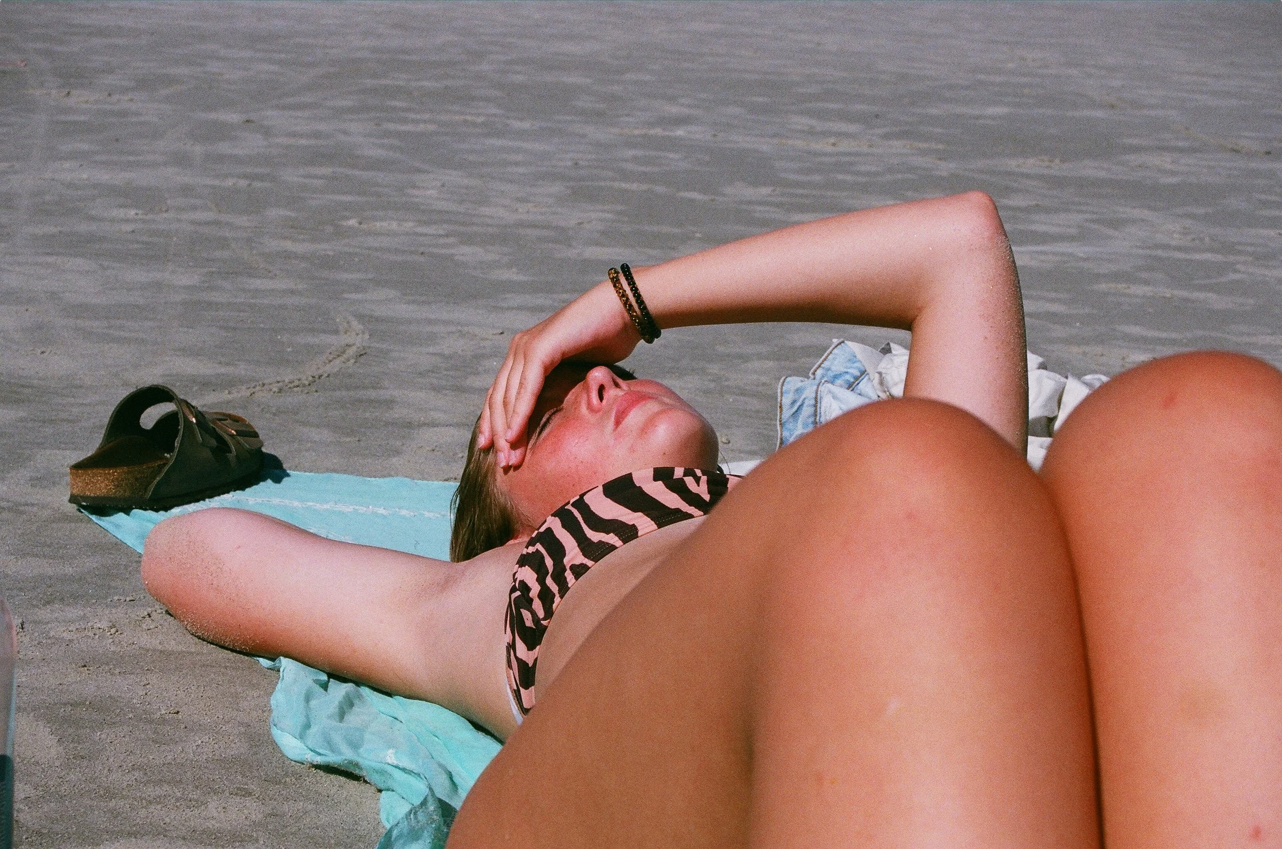 Mia Sunbathing, 2020