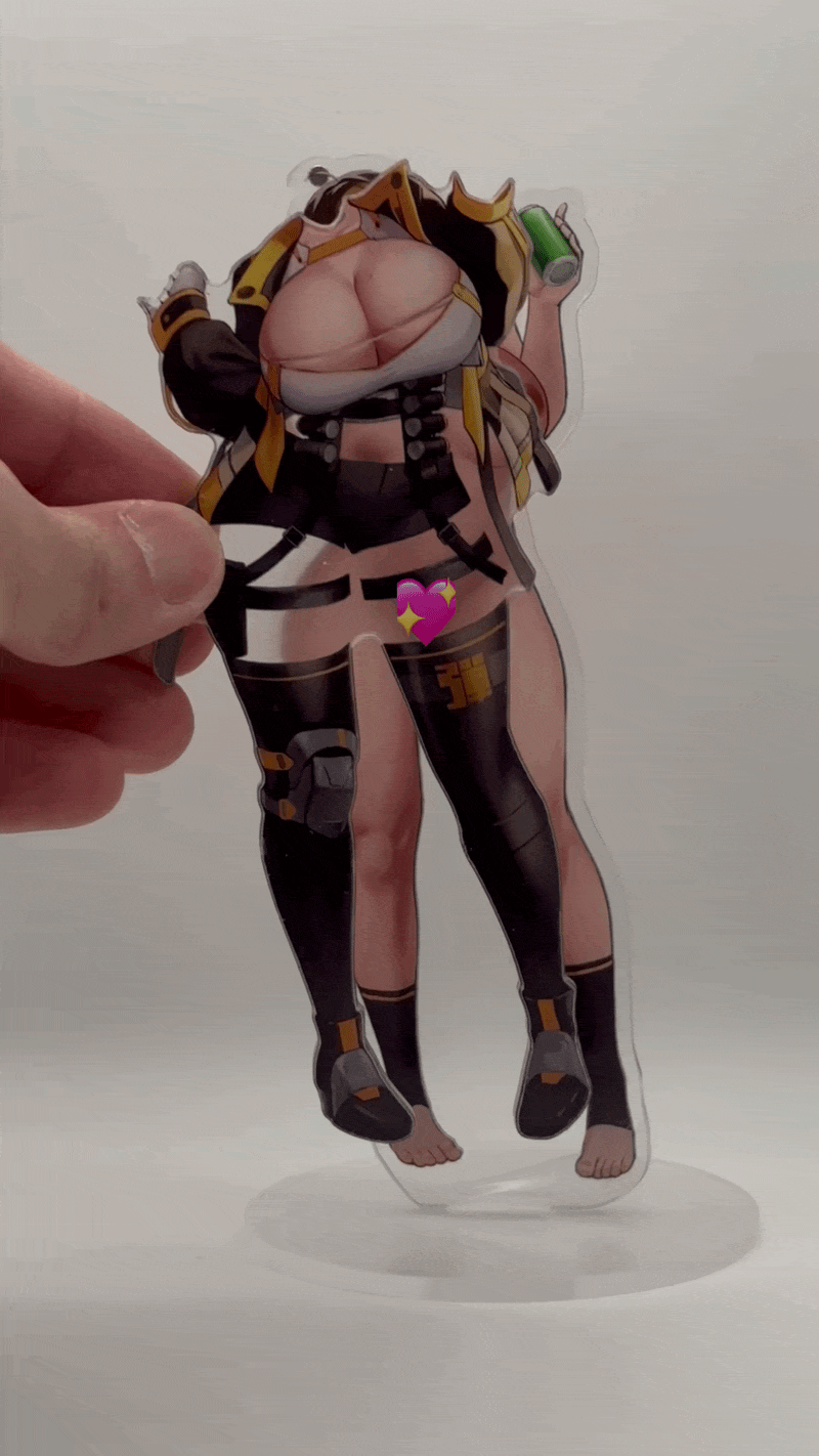 zukululuu-2092366711643099365-01-ezgif.com-optimize.gif