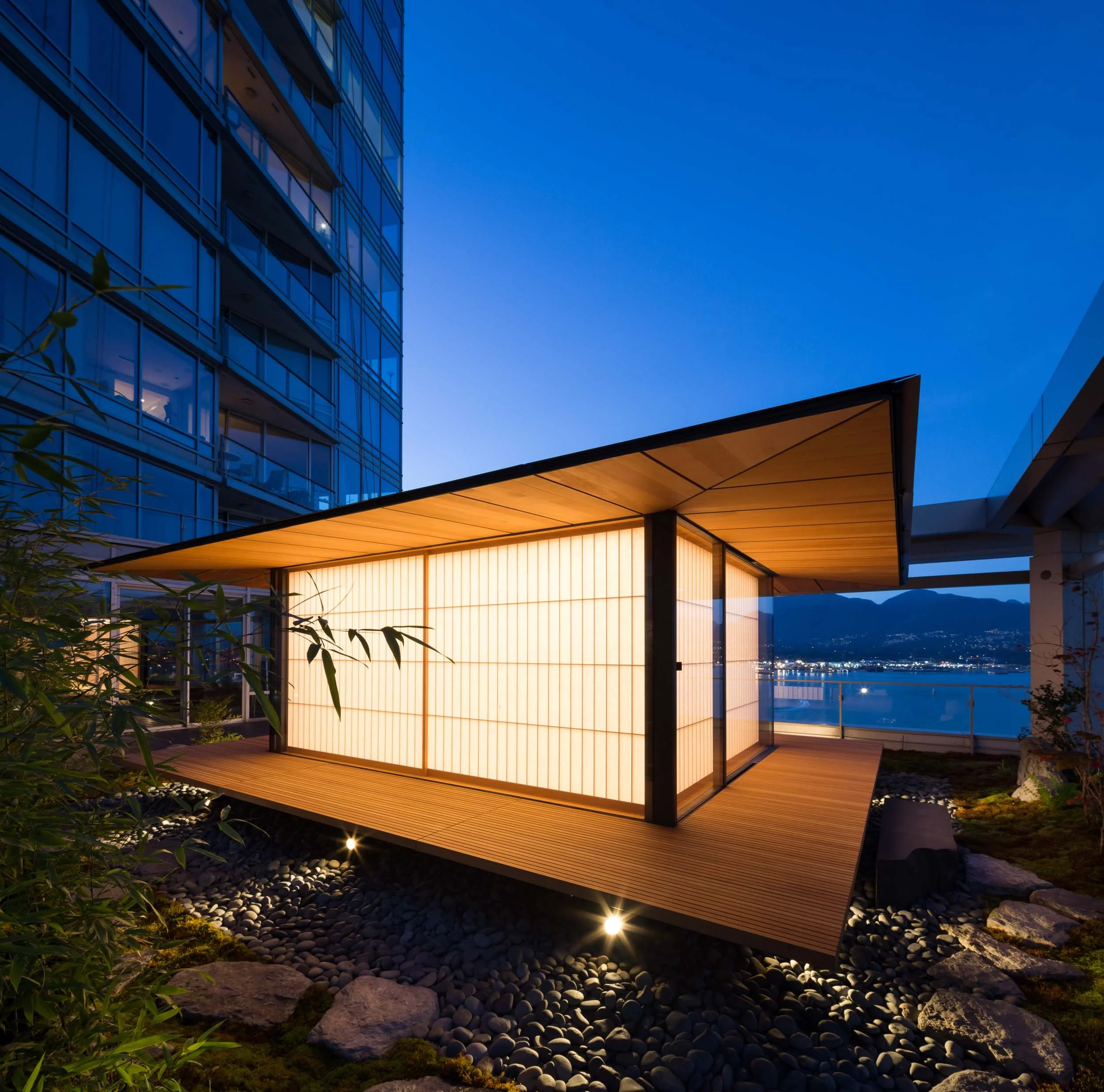 KengoKuma_TeahouseVan_0930.jpg