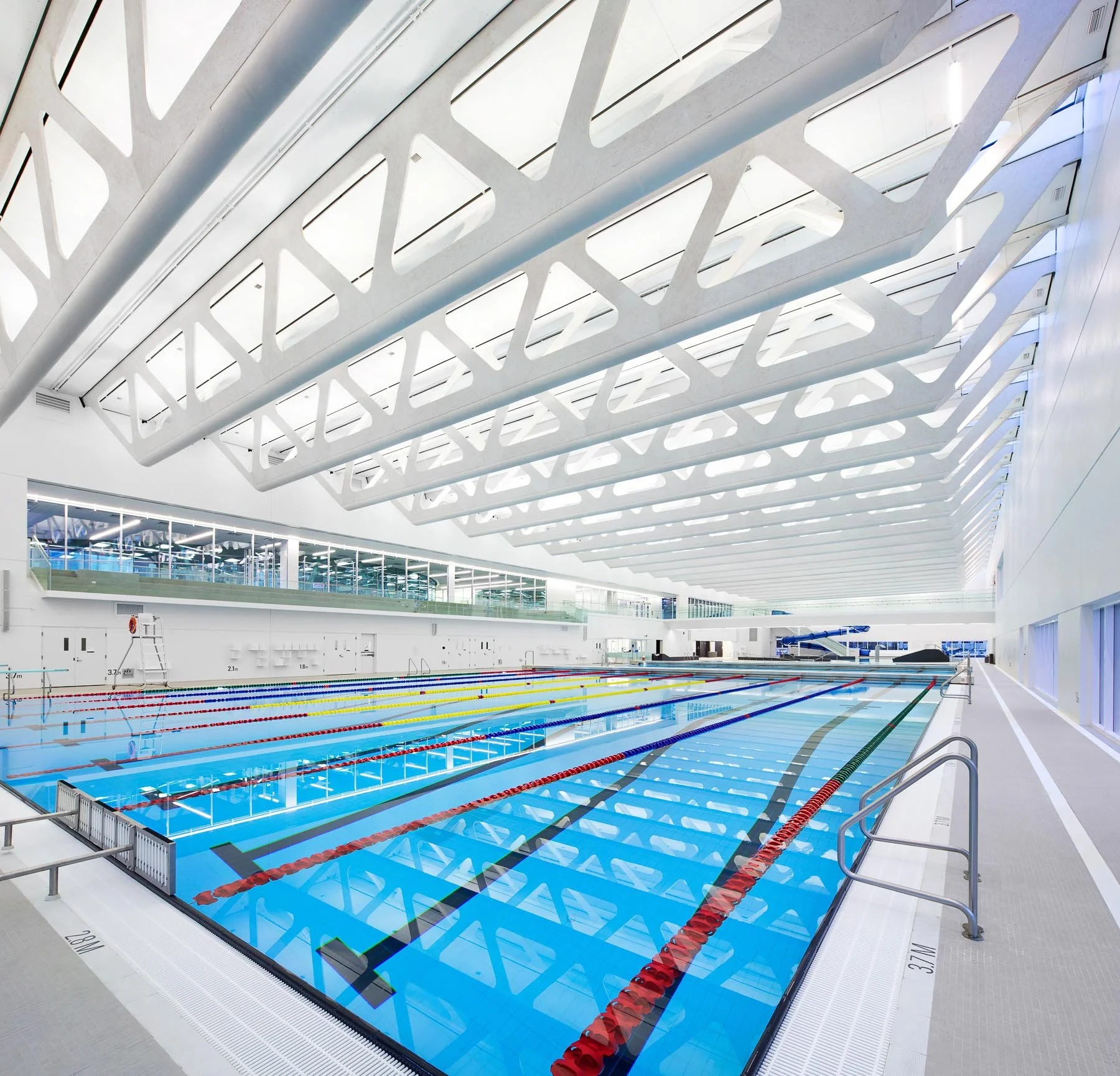 BingThom_GuildfordPool1308-Panorama.jpg
