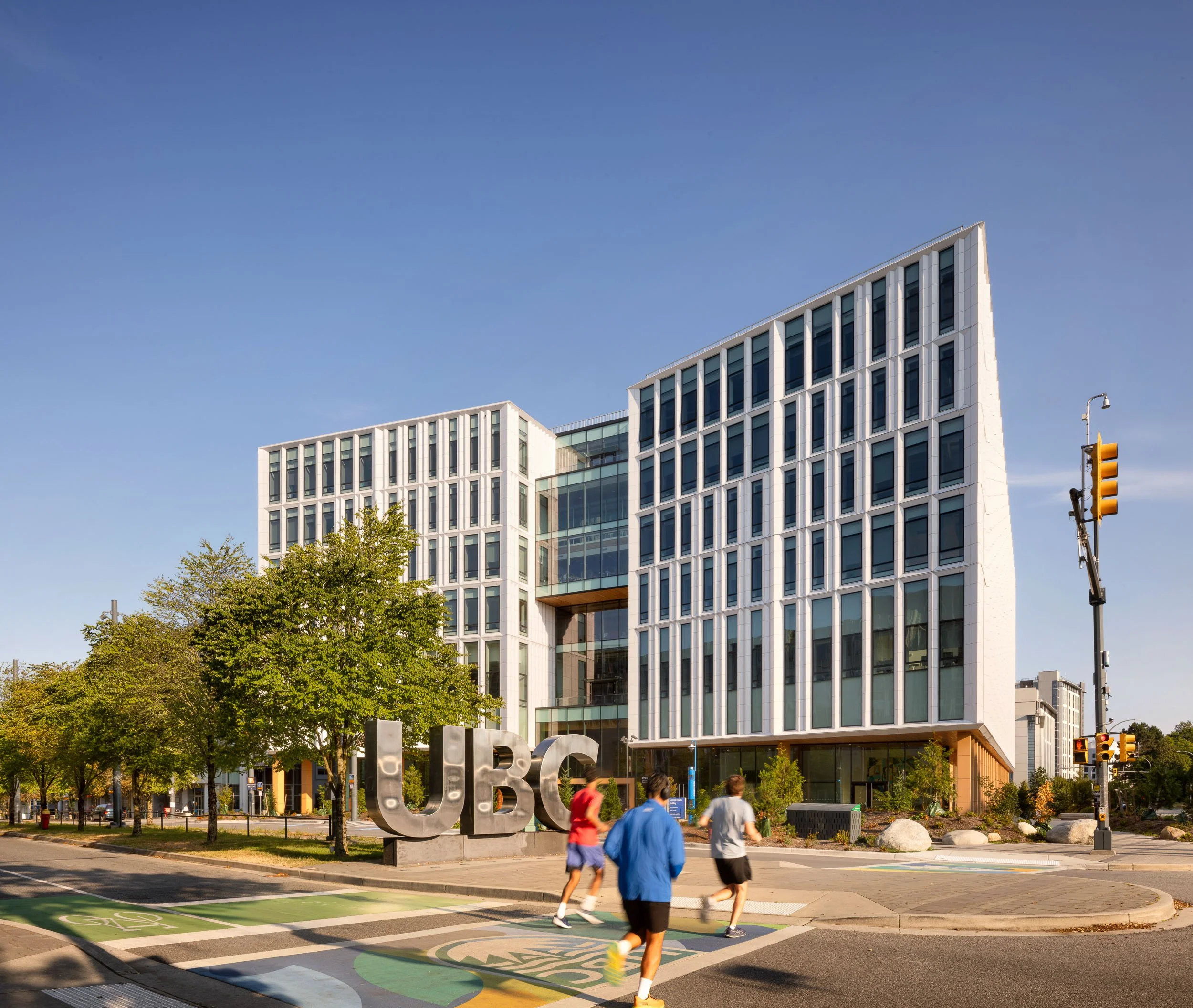PerkinsWill_UBCGateway_297-Pano.jpg