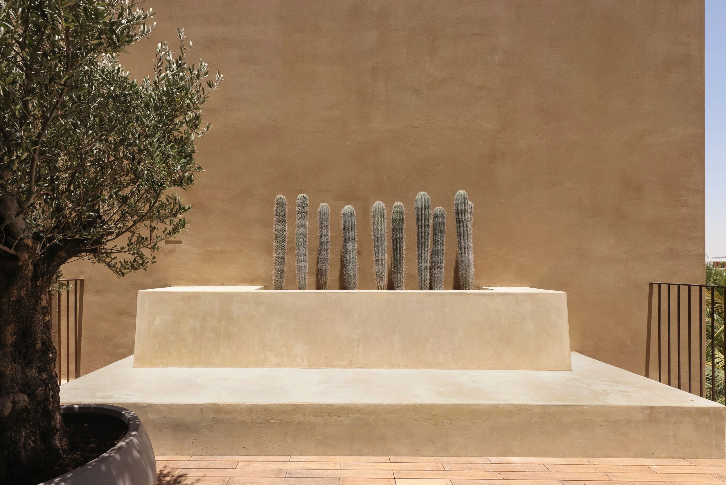 StudioVDGA_Dubai_4513 (2).jpg