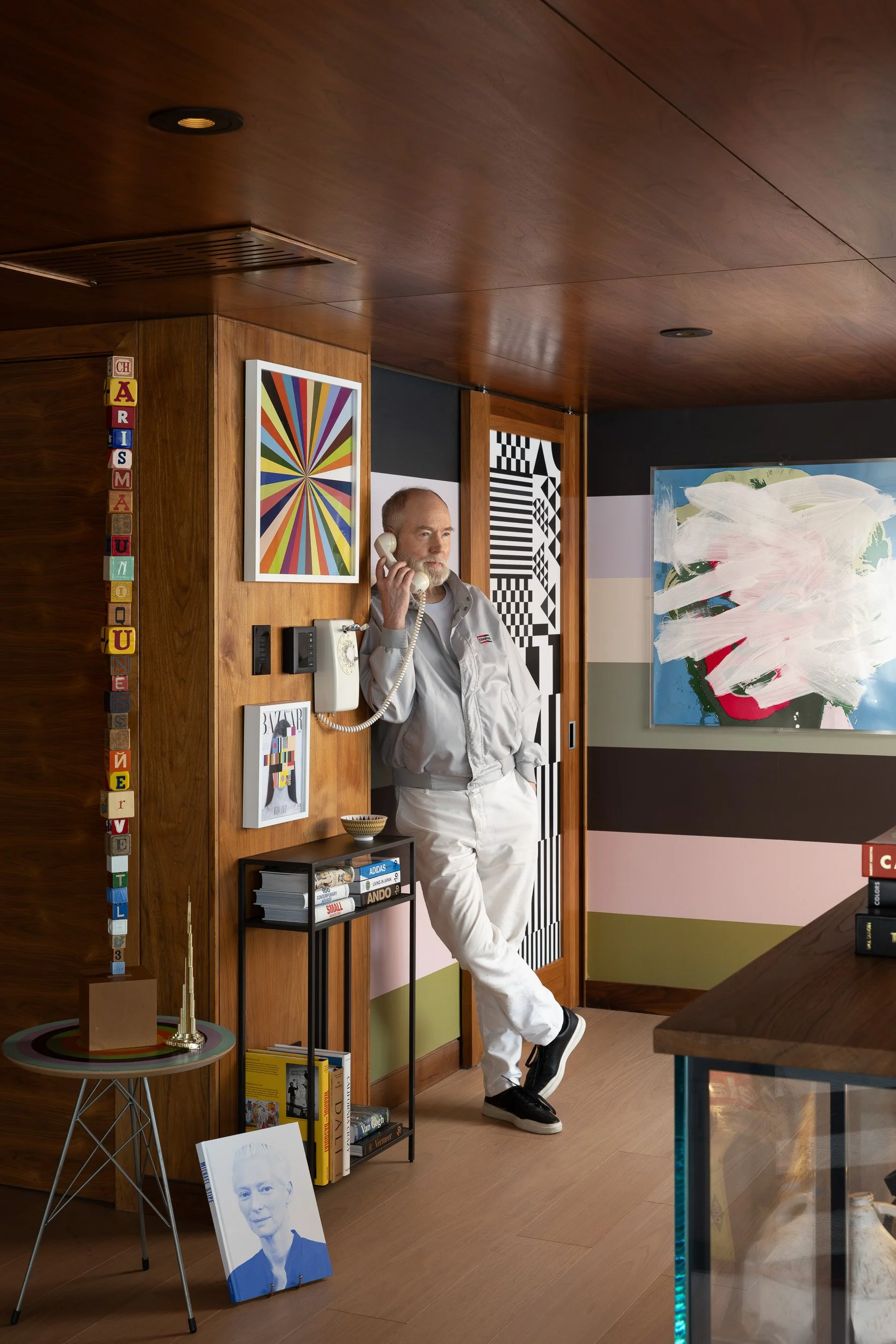 Fairmont_DouglasCoupland_519.jpg