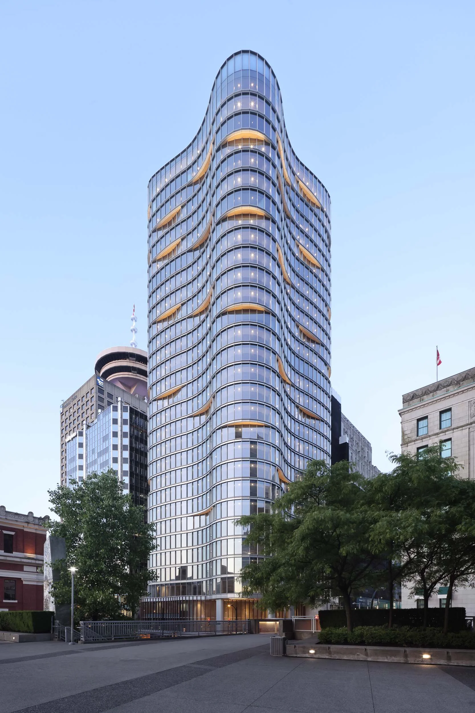 BosaDev_320Granville_0408.jpg