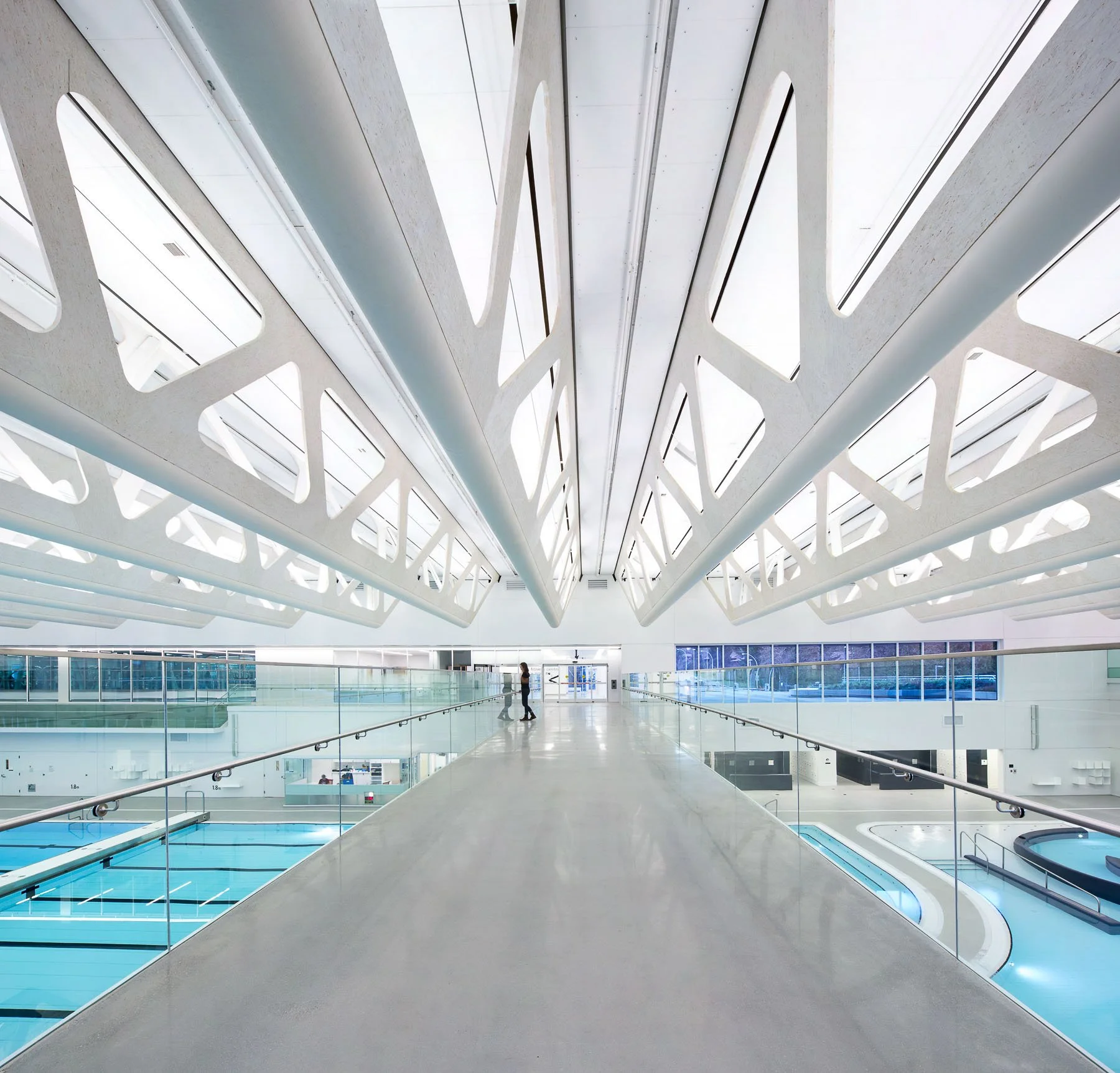 BingThom_GuildfordPool1244-Panorama.jpg