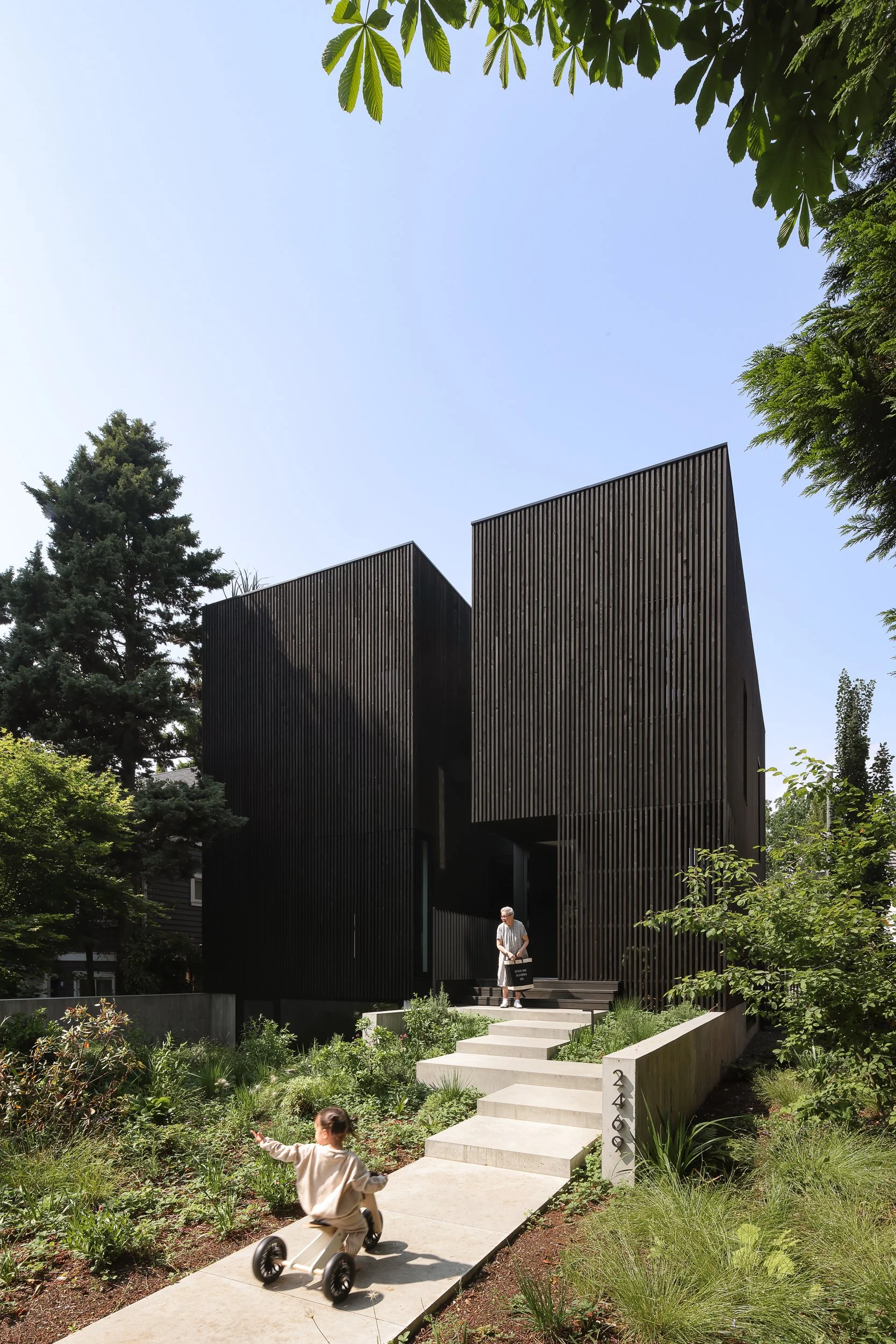1-GGS_Full-House_1104.jpg