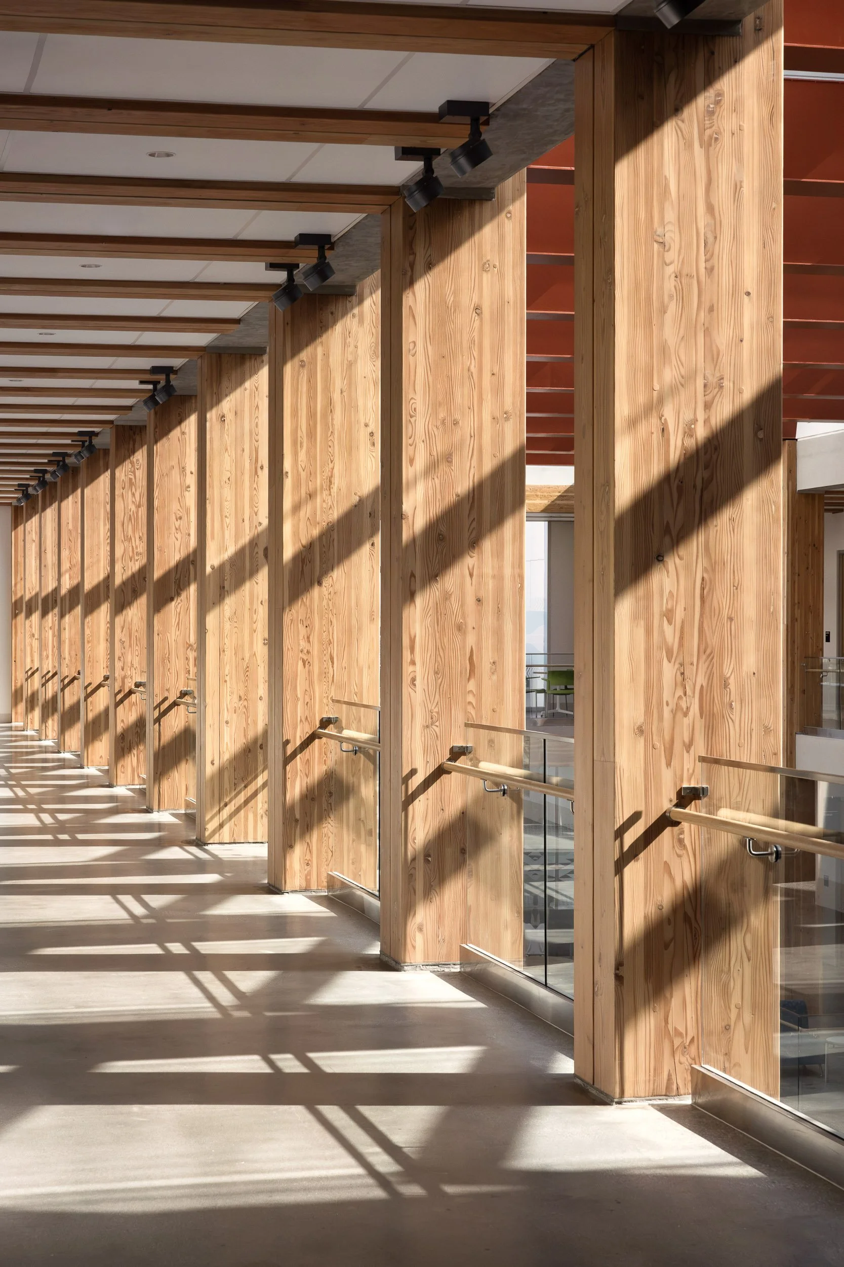 PerkinsWill_UBCGateway_1794.jpg