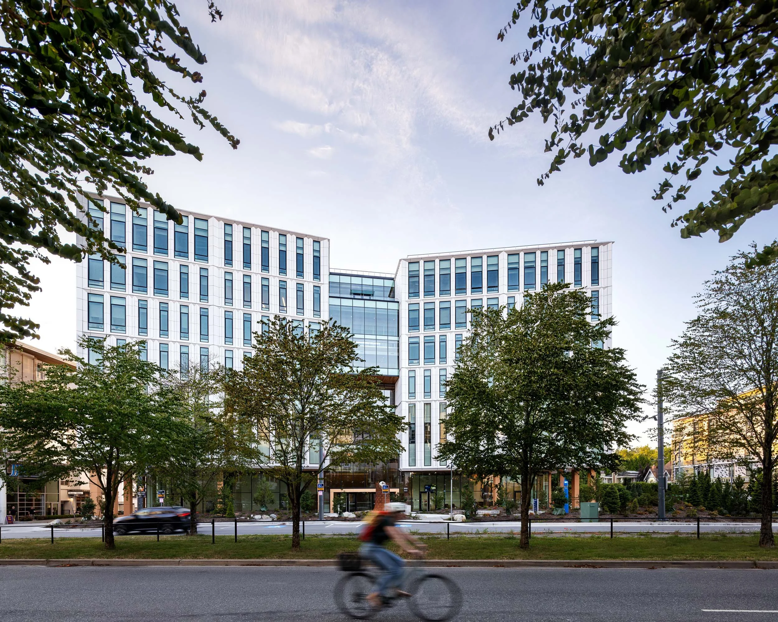 PerkinsWill_UBCGateway_2198-Pano.jpg