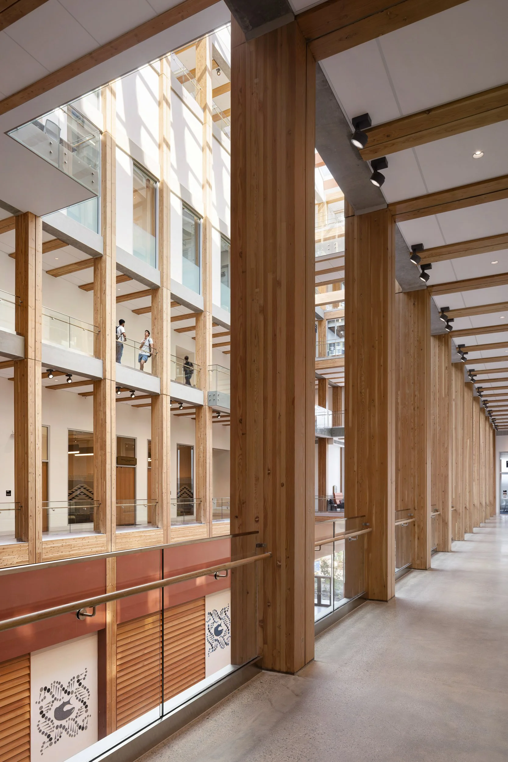 PerkinsWill_UBCGateway_1723.jpg