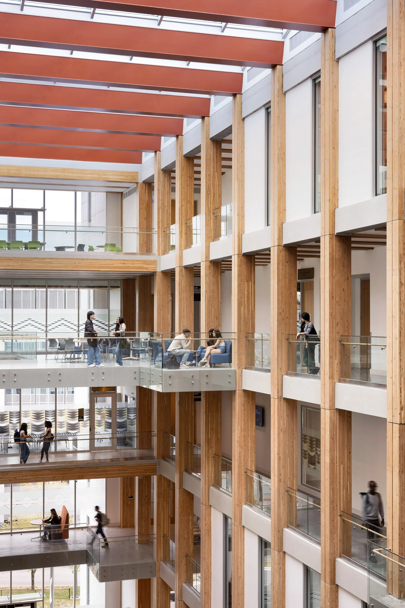 PerkinsWill_UBCGateway_3963.jpg