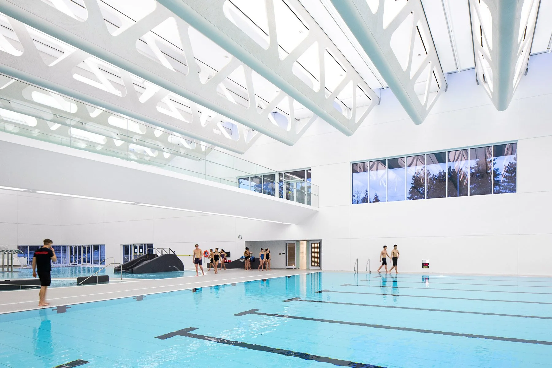 BingThom_GuildfordPool1812.jpg