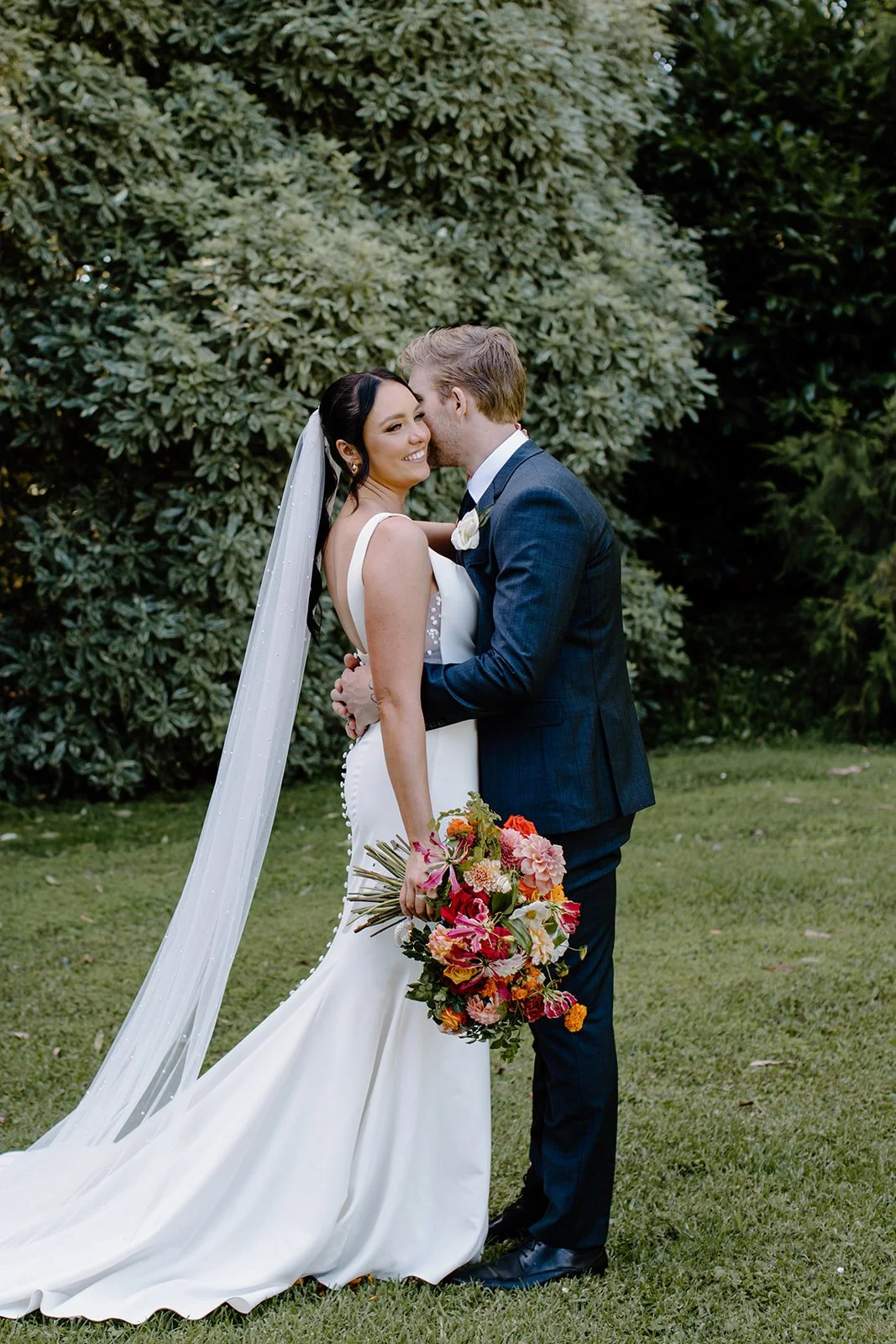 Emily & Ben Sneak Peek-5017_websize.jpg