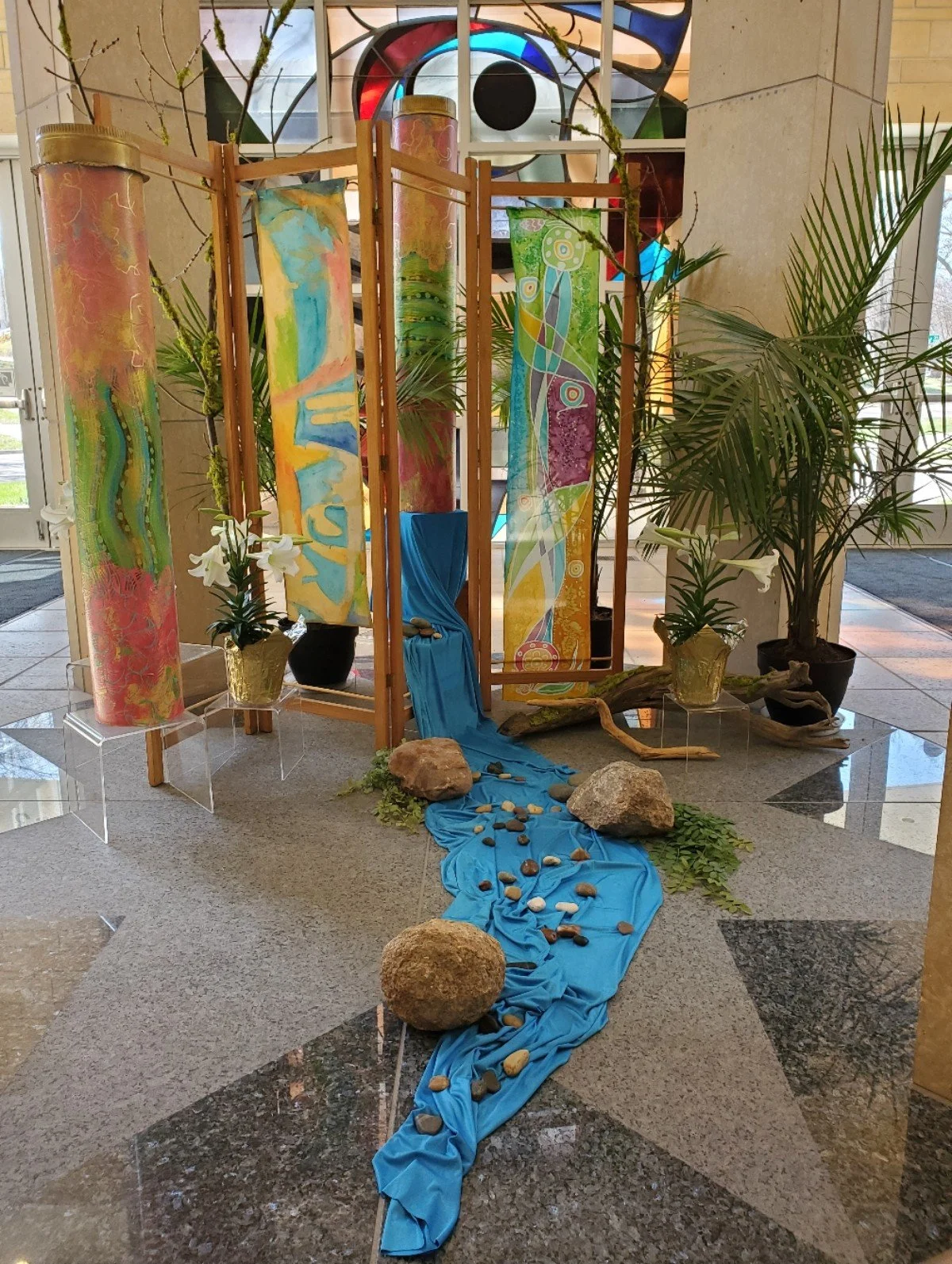 Easter screen installation | St. John the Baptist | Mankato, MN