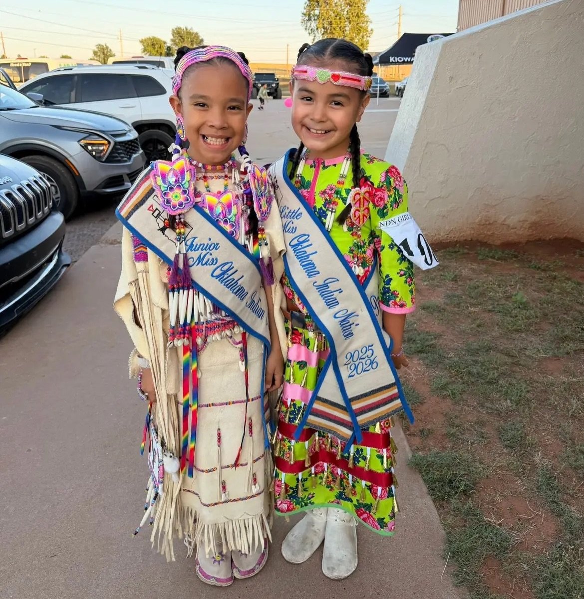 Princesses ready for summer powwows 💗✨🎀 thank you Chasity for sharing! 

📍 NDN Girls Book Club Powwow
Carnegie, Oklahoma

We loved meeting everyone💗🎀✨💗🎀✨