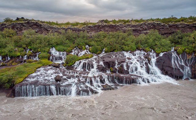hraunfossar1 (1).jpeg