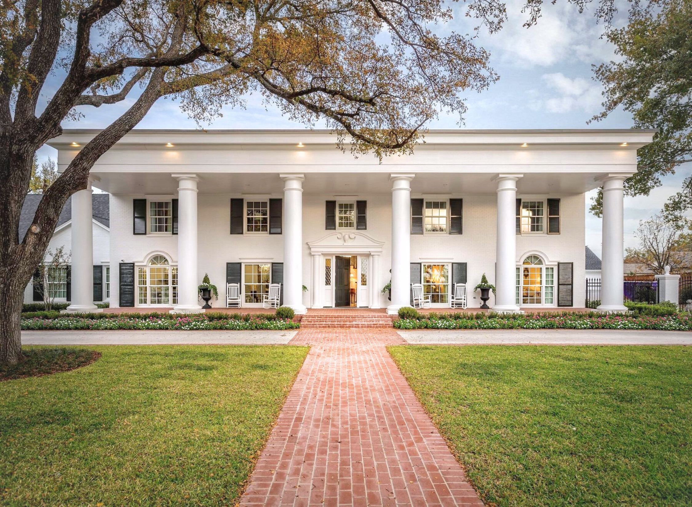 Southern Style Colonial Homes