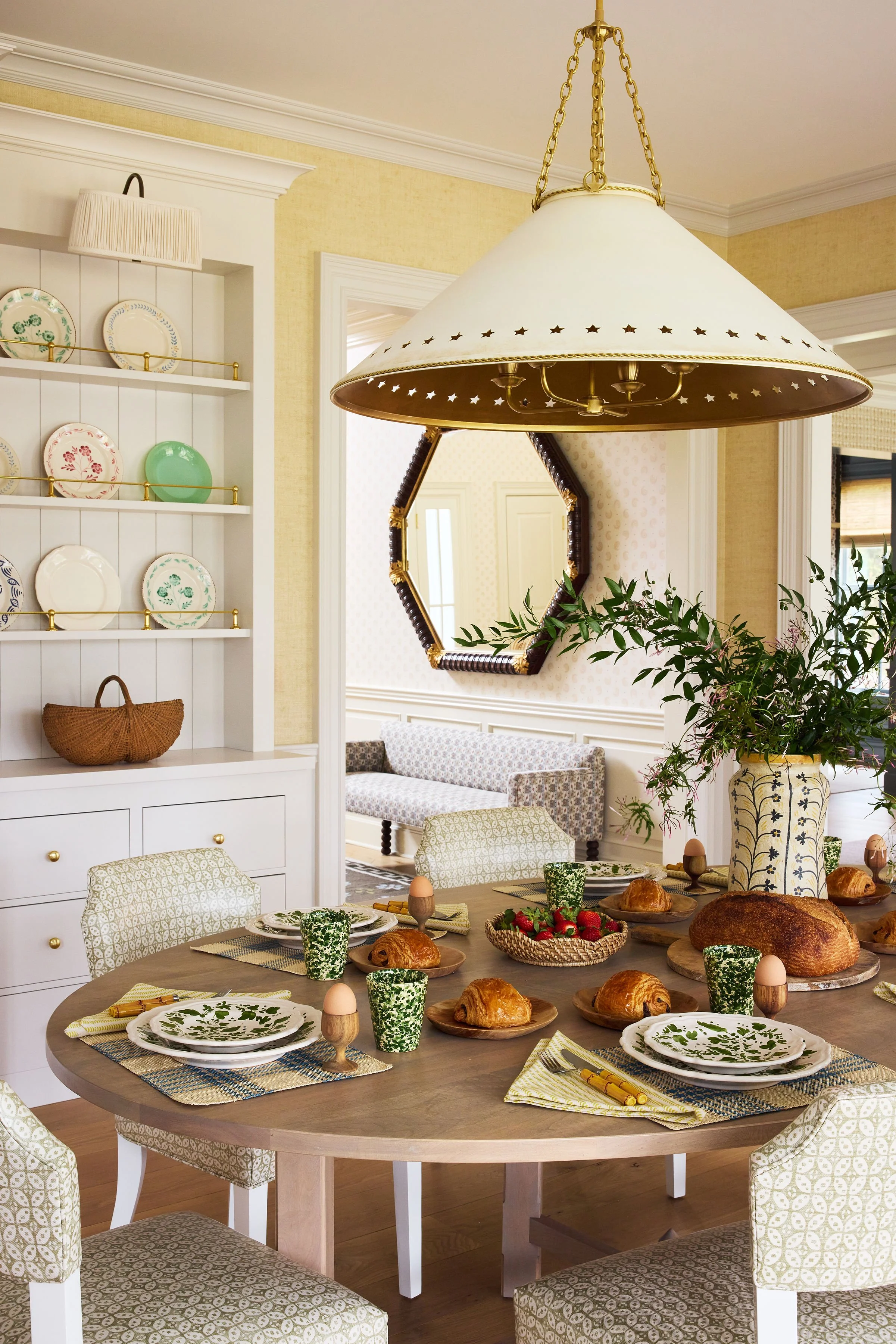 3-12BYInteriors112921-F.jpg