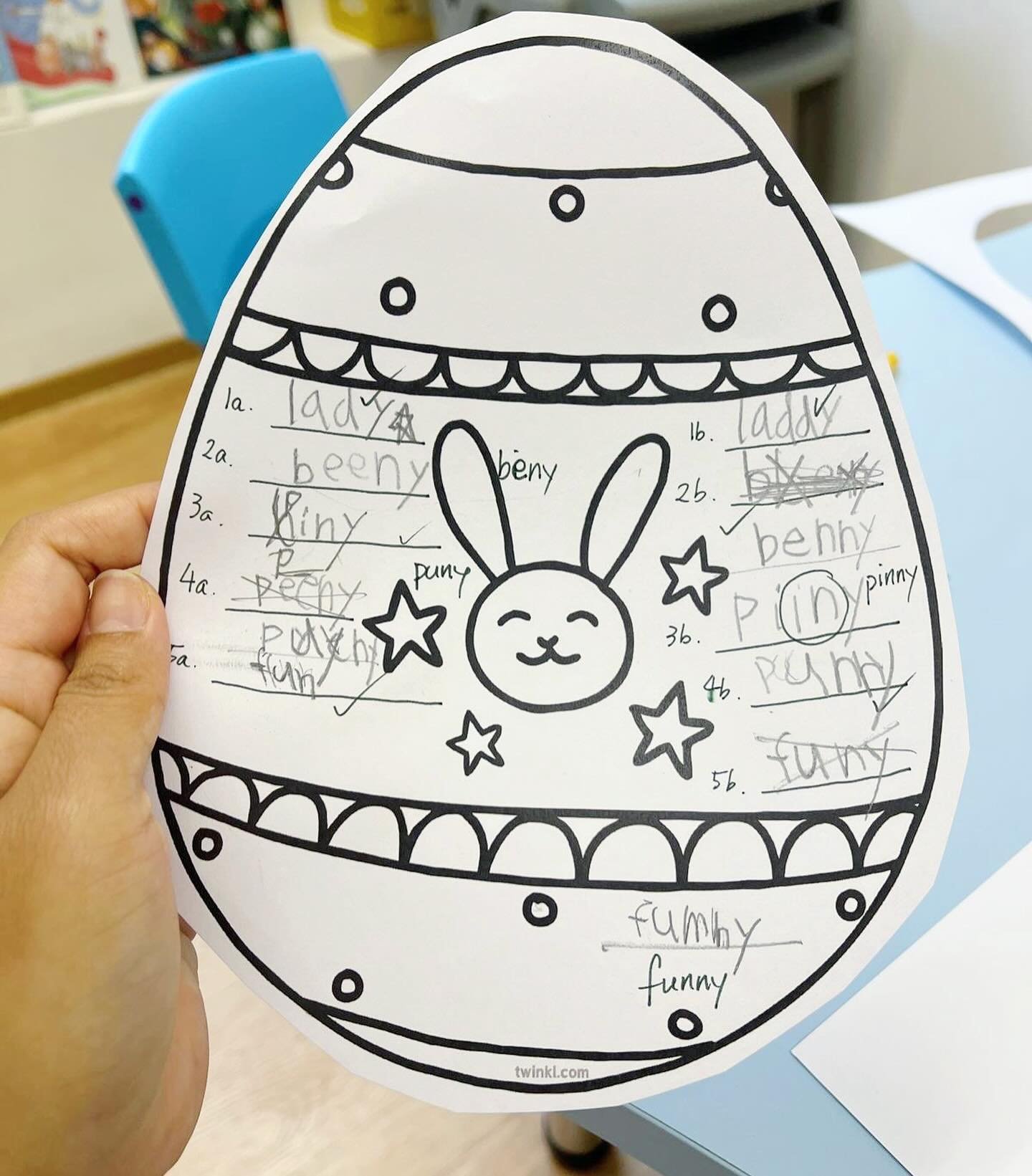 How have your Easter holidays gone? Our students became egg-straordinary spellers! 🐣🪺

#literacy #literacyclasses #literacyforkids #phonicsforkids #hongkongclasses #hongkongkids #hongkongparents #hongkongmoms #hongkongmomslife #readingright #readin