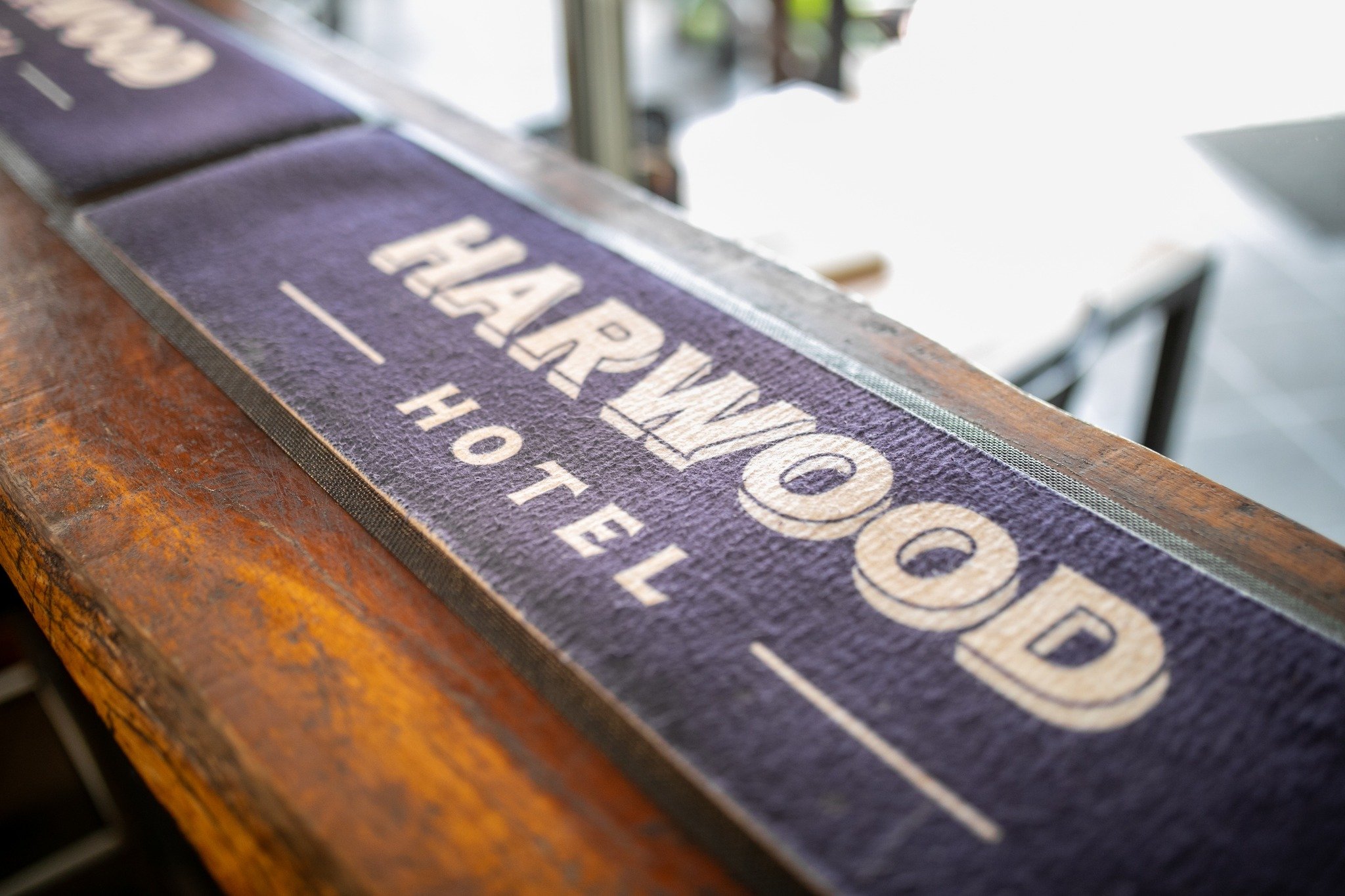 Harwood happy hour! 

Drag your work mates to the pub when you clock off, it&rsquo;s beer time. 

Come get a $5 beer!

#HarwoodHotel #VisitNSW #CountryPub