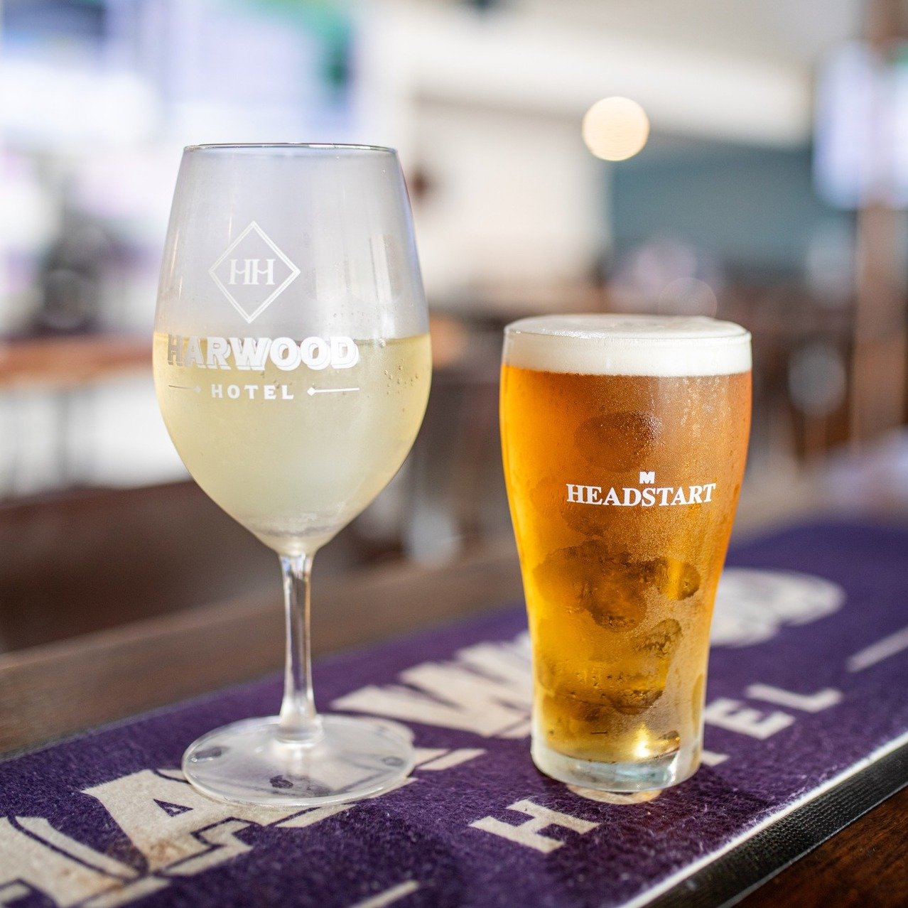 Pre-public holidays taste even sweeter when it&rsquo;s happy hour!

Sip on cheap drinks every weekday from 4pm to 6pm.

#HarwoodHotel #VisitNSW #CountryPub