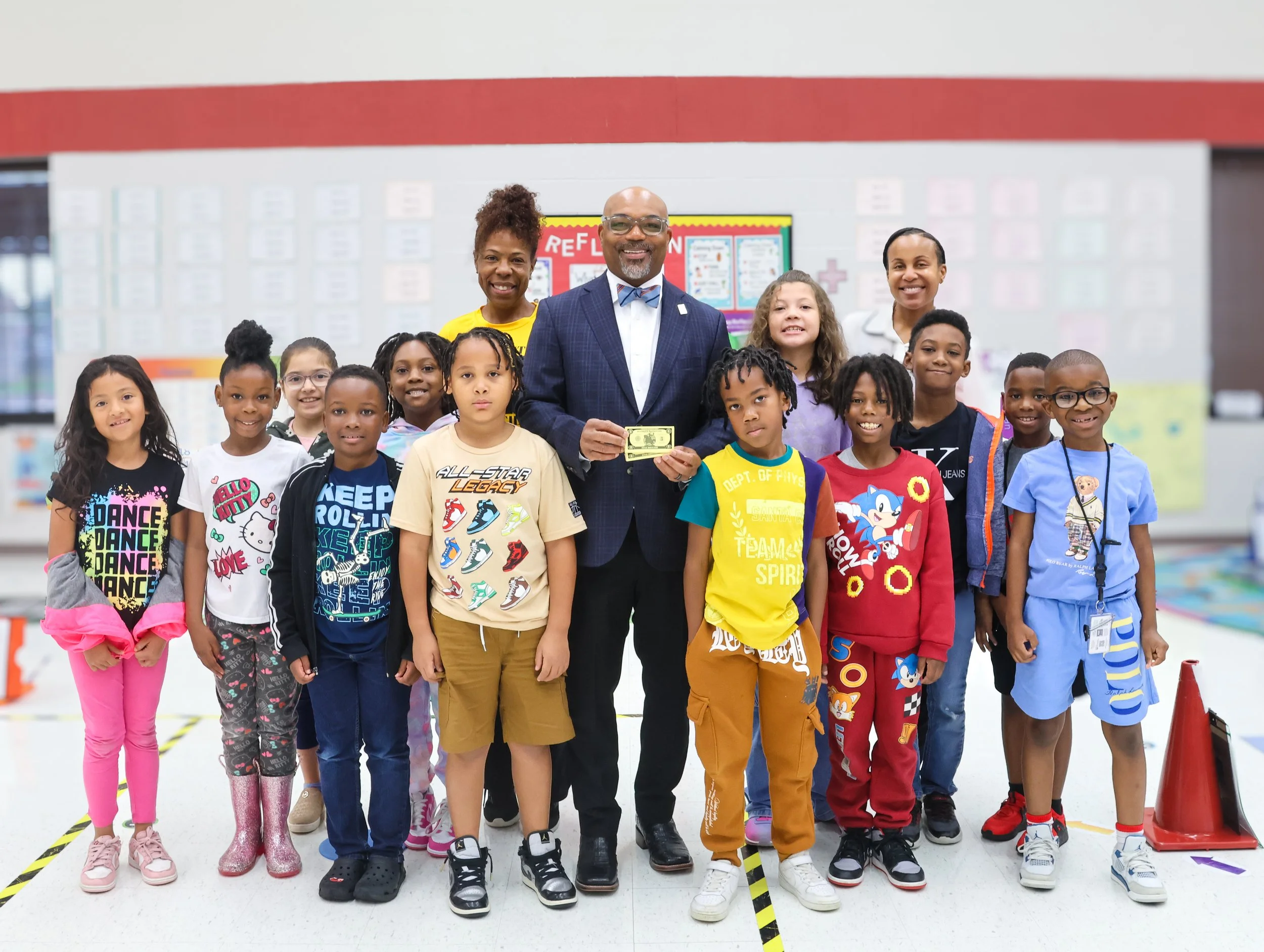 FBISD Superintendent Dr. Marc Smith with students