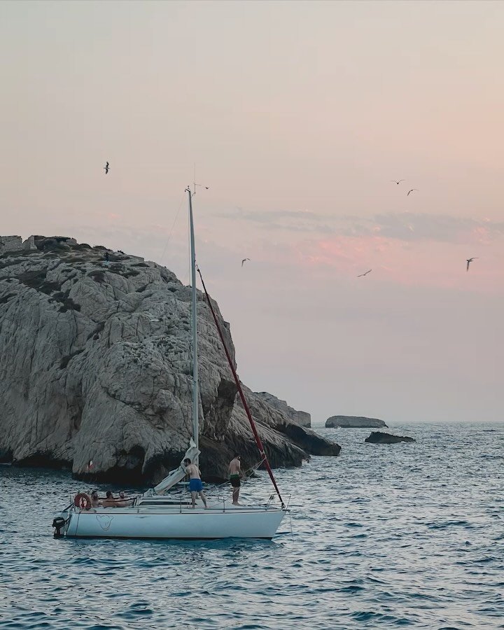 🍯&nbsp;We ran the numbers including the yearly touch-up. You might want to sit down. 😉✌🏽

#GetLasered #GetWinked #LaserHairRemoval