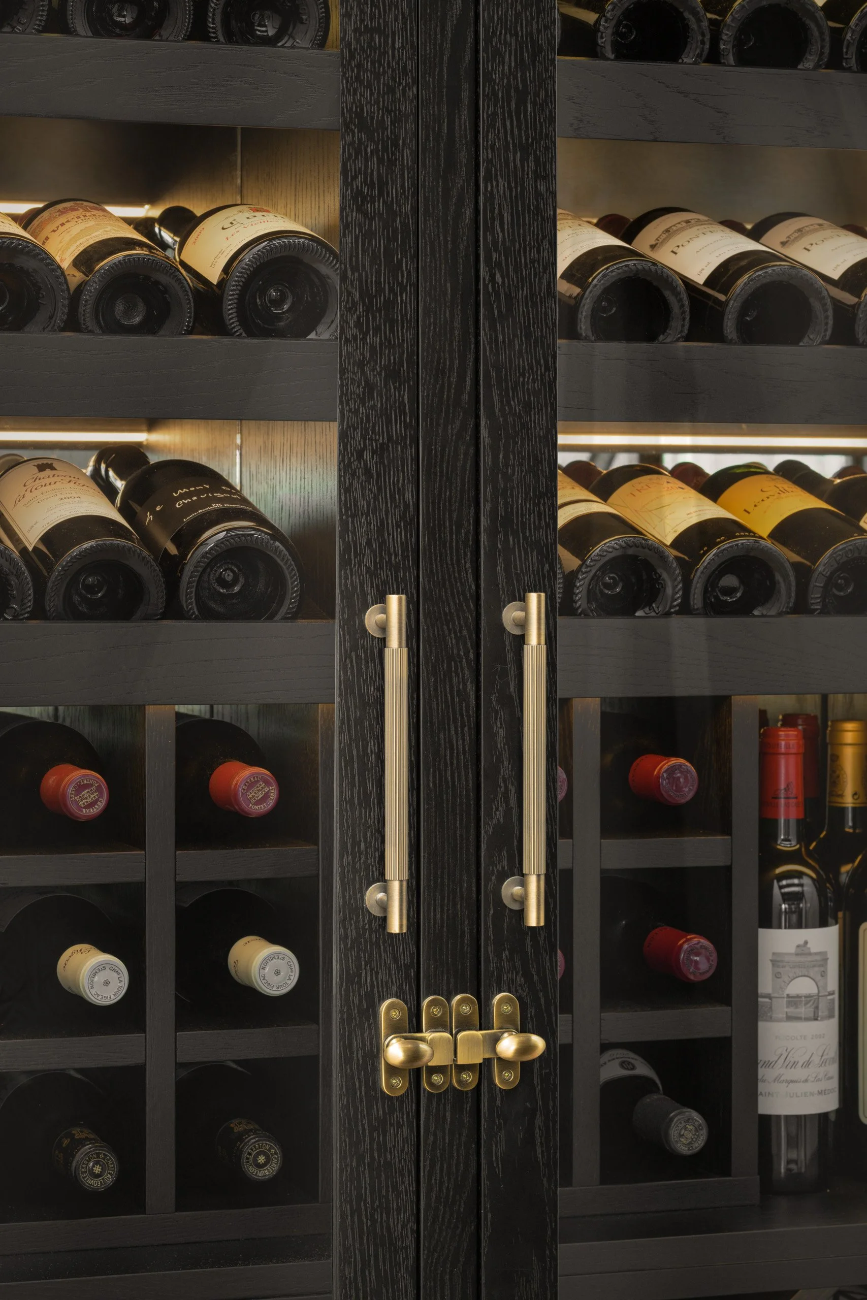 Web Wine - Photo by ZAC and ZAC.jpg