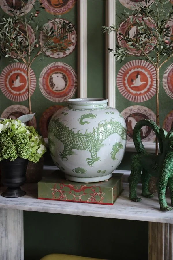 handpainted-green-ceramic-pot-vase-chinoiserie.jpg