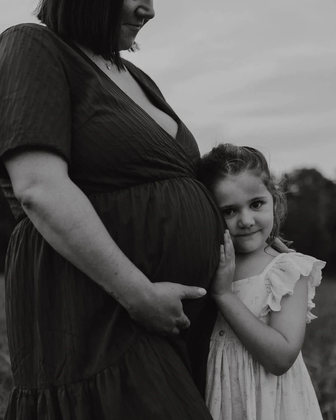 I am actually starting to enjoy being so behind of sharing my sessions with you all. I am a good 4-5 months behind sharing the lovely clients I get to photograph, but I am liking going back and revisiting their sessions after some time has passed! 
I
