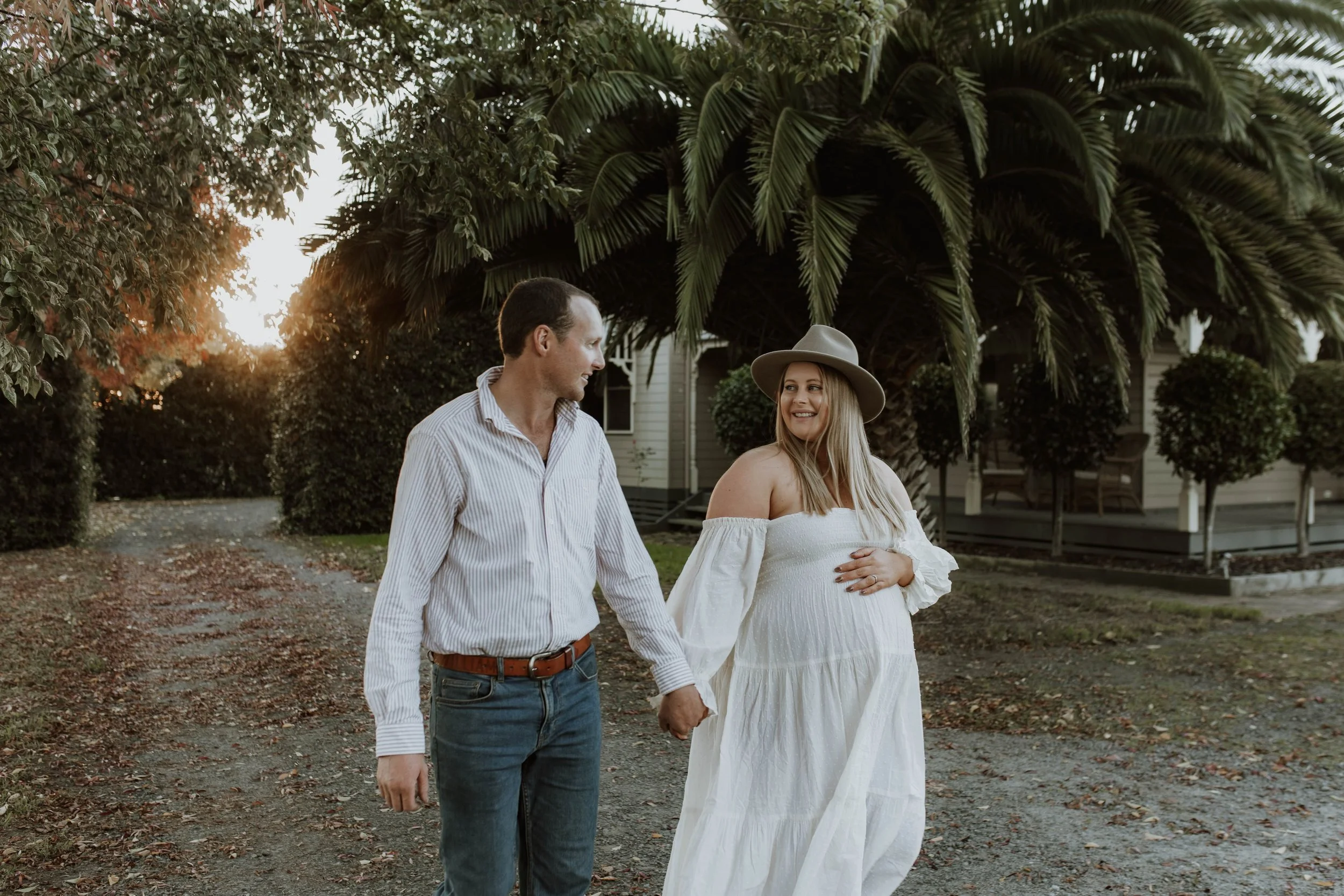 Celebrating Hayley + Scott&rsquo;s little darling while we were all patiently waiting for him to arrive 
Along with another lovely afternoon, but this one was a throwback from Autumn 🫶🏻

Amy x

Gippsland Maternity Photographer
Gippsland Family Phot