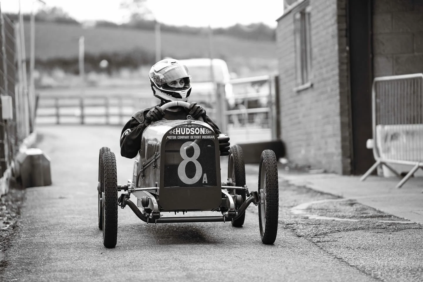 @whiltonmillltd 2025 test and tune day
#whiltonmillkarting #cyclekart #cyclekartgb #cyclekartsgb #cyclekartsgreatbritain #vintageracer #smallcars #scalecars #buildacyclekart #hondac90 #fabrication #handbuilt #britishmade #scalecar #vintageminiracec