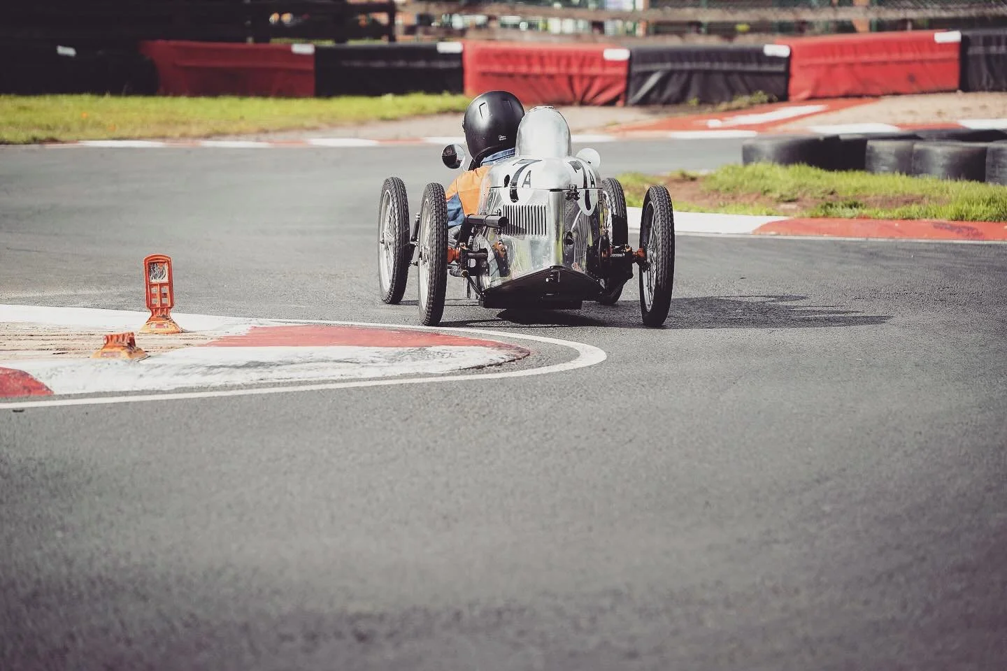 The bends&hellip;

#whiltonmillkarting #cyclekart #cyclekartgb #cyclekartsgb #cyclekartsgreatbritain #vintageracer #smallcars #scalecars #buildacyclekart #hondac90 #fabrication #handbuilt #britishmade #scalecar #vintageminiracecar #minituregrandprixc